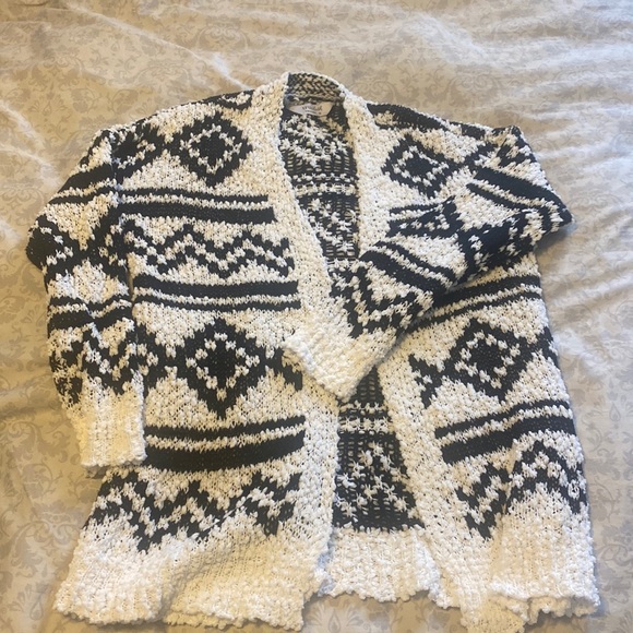 Cardigan - Picture 1 of 2